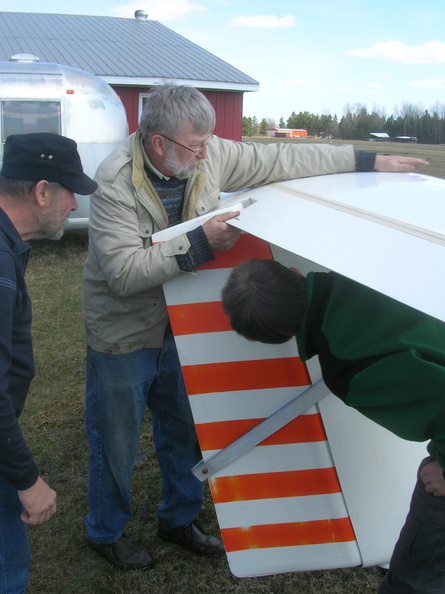 Installing Horizontal Stabilizer