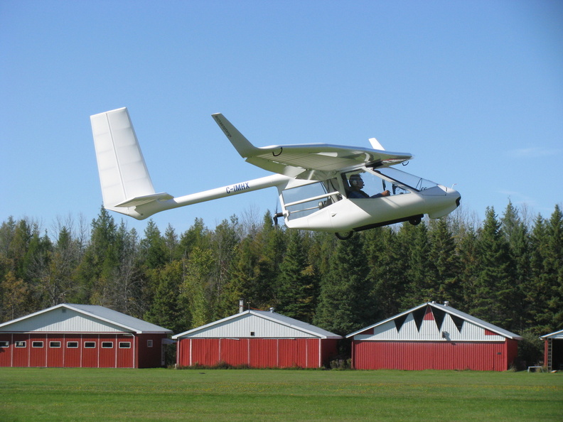 C-IMHX -  Ruppert Archaeopteryx Taking Off